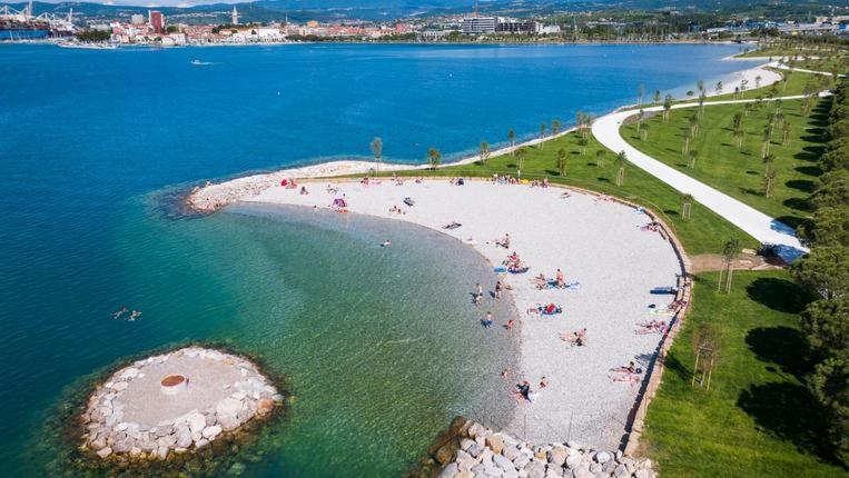 Nat Apartments Koper Buitenkant foto